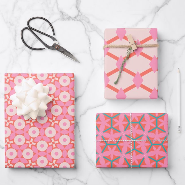 Retro Geometric Pink Mid-Century Modern Geschenkpapier Set (Vorderseite)
