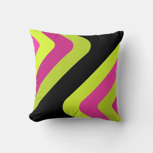 Retro Giant Diamonds Chartreuse Magenta Kissen