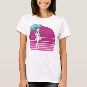 Retro Girl mit Regenschirm und Vintagem Sonnenunte T-Shirt