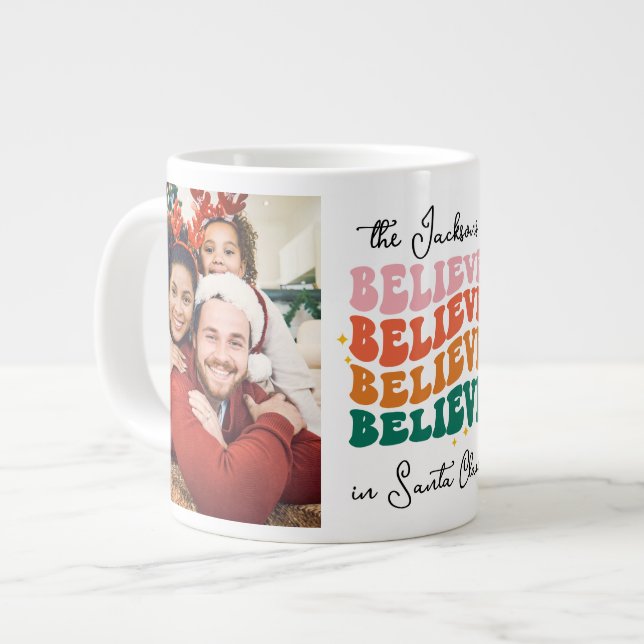 Retro glauben wir an Weihnachten 2 Fotos im Weihna Jumbo-Tasse (Vorderseite Links)