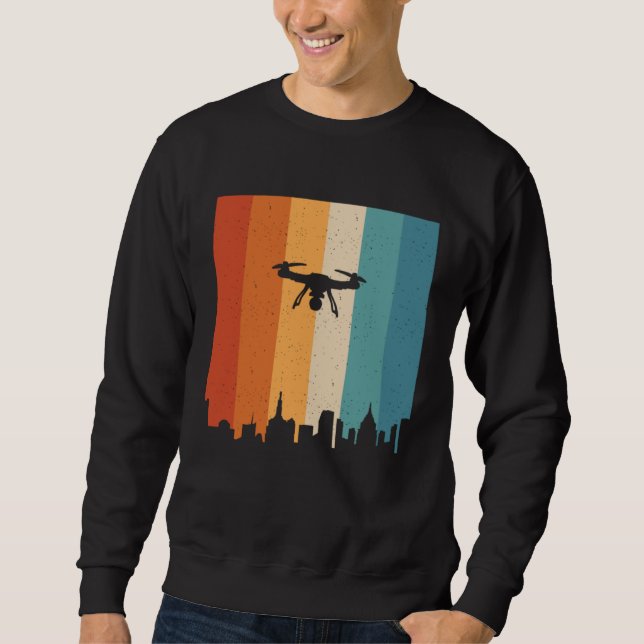 Retro Graphic Drone Flying Quadcopter Pilot RC Dro Sweatshirt (Vorderseite)