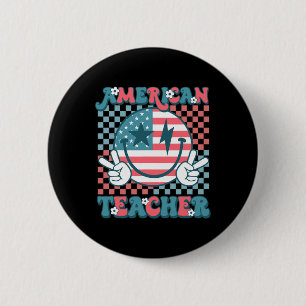 Retro Groovy 4. Juli Lächeln American Tee Button