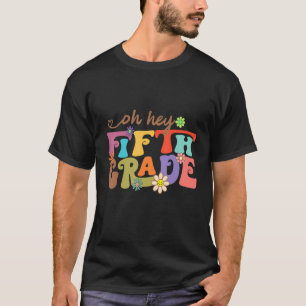 Retro Groovy Blume 5. Klasse glücklich zurück zum T-Shirt