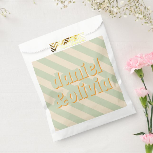 Retro Groovy Colorful Wavy Boho Wedding Geschenktütchen (Versiegelt)