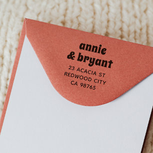 Retro Groovy Couple Names Bold Boho Rücksendeadres Permastempel
