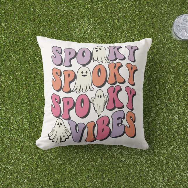 Retro Groovy Halloween Spooky Vibes Throw Kissen (Golfball-Marker)