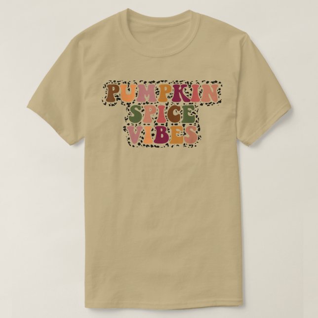 Retro Groovy Pumpkin Spice Vibes Herbstwoben als T-Shirt (Design vorne)
