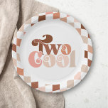 Retro Groovy Zwei Coole Girls 2. Geburtstag Pappteller<br><div class="desc">Machen Sie sich bereit zu Groove und feiern, weil Ihr großartiges kleines Mädchen wird 2! Das thematisch gestaltete Party-Geschirr Ihrer Töchter "Zwei Coole" Geburtstagsbash gefüllt mit Retro-inspiriert Spaß und fröhlichen Gemälden. Unsere boho-chic Kollektion Set die Szene mit spielerischer Typografie, lebhaften Farben und hippie-inspiriert Ästhetik. Wir würden uns Liebe geben, Ihnen...</div>