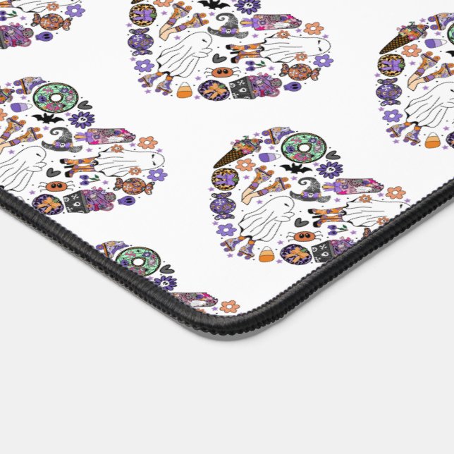 Retro Halloween Ghosts mit Roller Blades Schreibtischunterlage (Ecke)