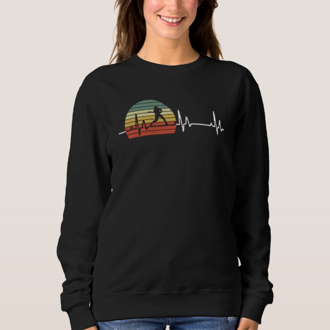 Retro Heartbeat Baseball Player Love Baseball Sweatshirt (Vorderseite)
