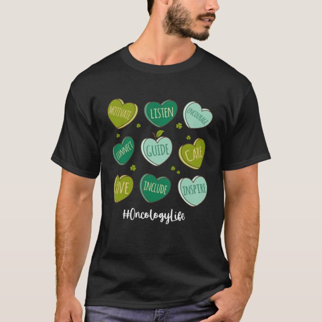 Retro Hearts Oncology Nurse Life  St Patrick s Day T-Shirt (Vorderseite)