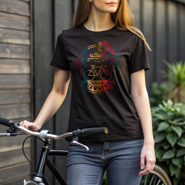 Retro Hiawatha Bike Bahn T-Shirt (Von Creator hochgeladen)