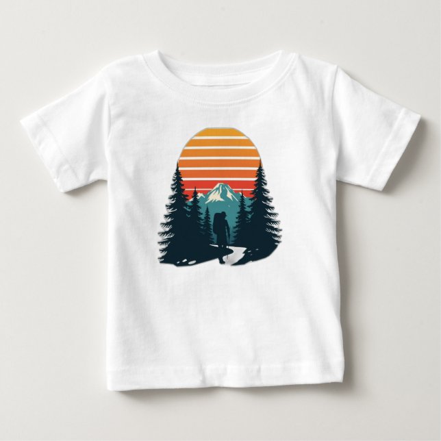 Retro Hiker Mountain Adventure  Baby T-shirt (Vorderseite)