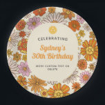 Retro Hippie 70er Floral Muster Pickleball Party Pappteller<br><div class="desc">Super lustige Papier-Teller für Ihr nächstes Pickleball-Party - Design mit einem Retro-Blumenmuster und Ihrem eigenen Text. Ideal für Geburtstagspartys,  Turniere und alltägliche Pickleball-Party.</div>