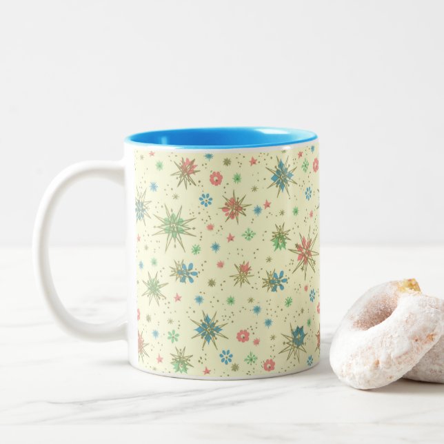 Retro Hipster-geometrische AtomSternexplosion 11oz Zweifarbige Tasse (Mit Donut)