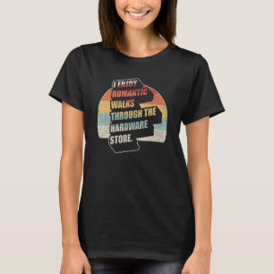 Retro Ich genieße romantische Spaziergänge durch d T-Shirt