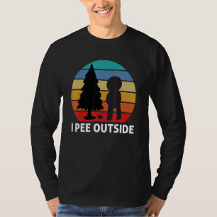 Retro Ich pinkel draußen Sarkastisches Camping T-Shirt