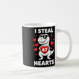 Retro Ich stehle 67 Herzen 67 Valentinstag Dinosau Kaffeetasse
