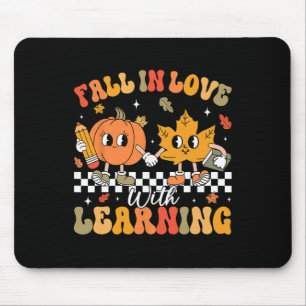 Retro - Im Herbst wieder verliebt in das Lernen Kü Mousepad