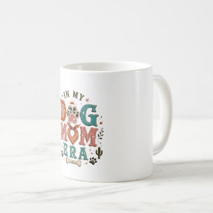 Retro In My Dog Mom Era Damen T-Shirt Kaffeetasse