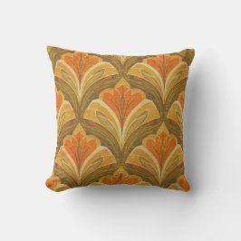 Retro Inspired Floral Pillow Kissen