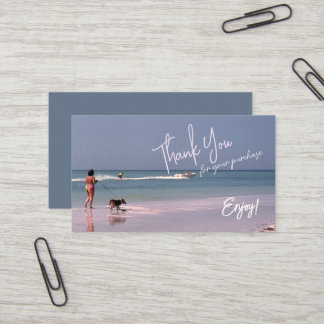 Retro-inspirierte Dame und Hund am Strand Danke Visitenkarte