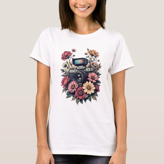 Retro-Kamera und florale Kunst T-Shirt (Vorderseite)