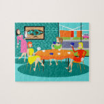 Retro Kartenspiel-Puzzlespiel der Frauen Puzzle<br><div class="desc">Dieses Kartenspiel-Puzzlespiel der Retro Frauen wöchentliche kennzeichnet ein Cartoonzeichnen von vier modernen Frauen der Mitte des Jahrhunderts an einem Henne-Party. Sie sind in einem stilvollen Esszimmer gesellig. Auf einem Türkis und aquamarinen einer Ziegelsteinwand gibt es eine Mitte- des Jahrhundertsmoderne Kugel-Kunst der ausgedehnte Leinwand-Druck, der von StrangeLittleOnions Zazzle Speicher verfügbar ist....</div>