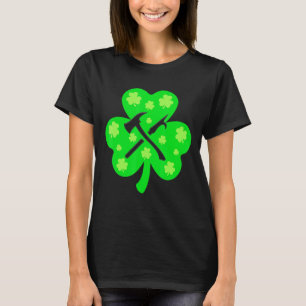 Retro Kleeblatt Feuerwehrmann St Patrick Day Irish T-Shirt