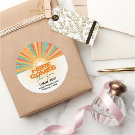 Retro kommt hier die Son Baby Dusche Runder Aufkleber