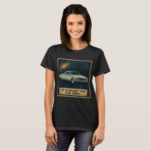Retro-Kreuzer im tiefen Weltraum T-Shirt