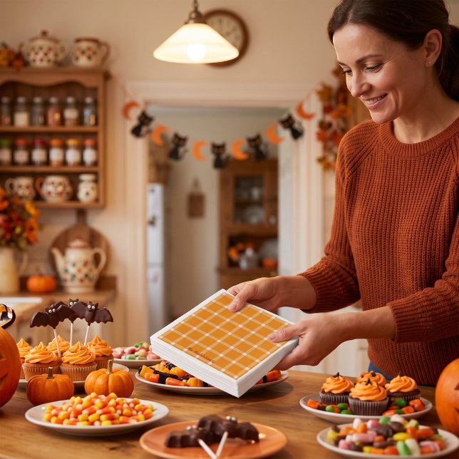 Retro-Kürbis-Orange-Gingham-Halloween-Party Serviette (Customize to change your personalized text size or style.)