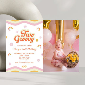 Retro Lächelt Zwei Groovy 2. Geburtstag Foto Einladung