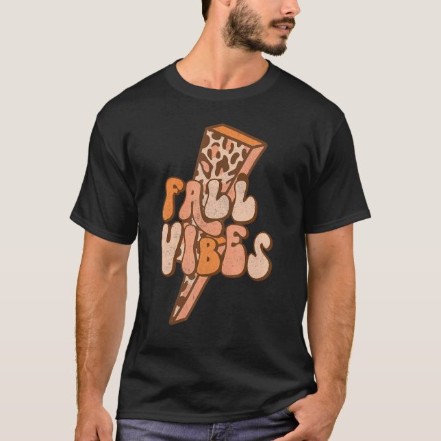 Retro Leopard Blitzschlag Fall Vibes Herbst Le T-Shirt (Vorderseite)