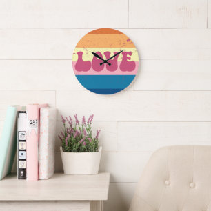 Retro-Liebe-Typografie auf Vintage-Sonnenuntergang Große Wanduhr