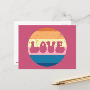 Retro-Liebe Typografie auf Vintagen Sonnenuntergan Postkarte