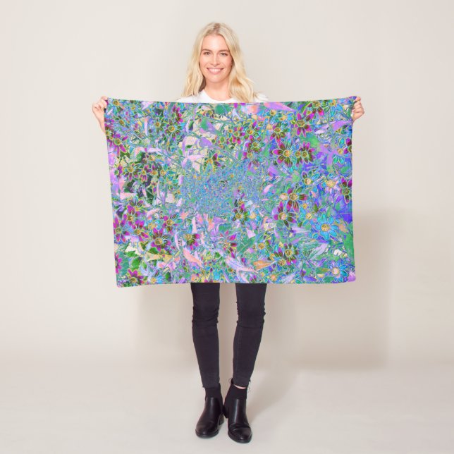 Retro-Lila, grüne und blaue Wildblumen auf Rosa Fleecedecke (Beispiel)