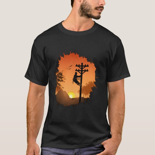 Retro Lineman Sunset Pater Men Electric Cable Lin T-Shirt (Vorderseite)
