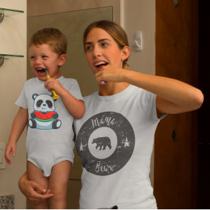 Retro Mama Bär Muttertag  T-Shirt
