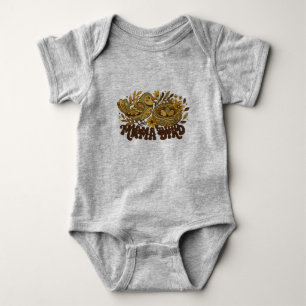 Retro-Mama-Vogel-Kunst – Vintage-Naturillustration Baby Strampler