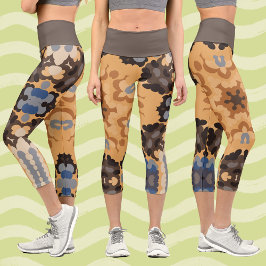 Retro Mandala Blume Blue Orange und Brown Capri Leggings