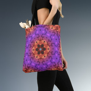 Retro-Mandala-Blume in Lila und Rot