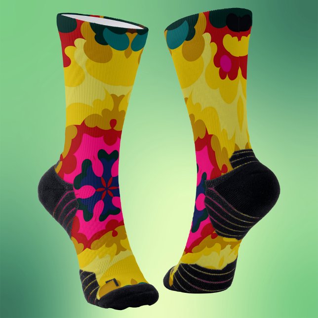 Retro Mandala Gelb Blau und Rosa Socken (Yellow and Pink Retro Mandala Socks by Wormhole Orbital)