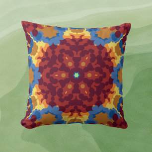 Retro Mandala Red Blue und Yellow Kissen