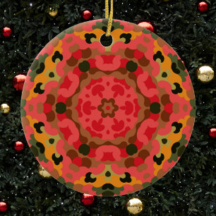 Retro Mandala Red Orange und Green Keramik Ornament