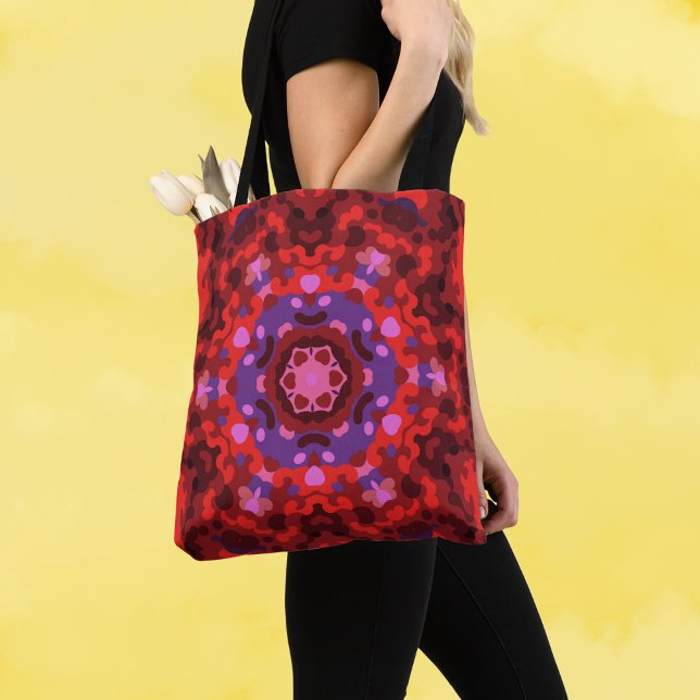 Retro Mandala Red und Lila (Von Creator hochgeladen)