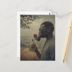 Retro-Mann mit Gasmaske und roter Rose Postkarte