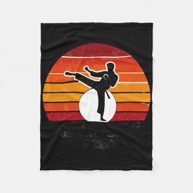 Retro Martial Arts Sunset Silhouette Kick - Karate Fleecedecke (Vorderseite)