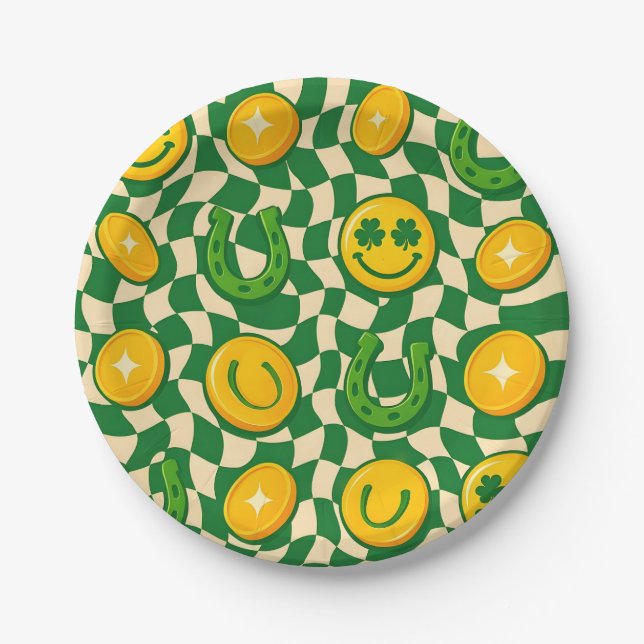 Retro-Maximalist-Schachbrett St. Patrick's Day  Pappteller (Vorderseite)