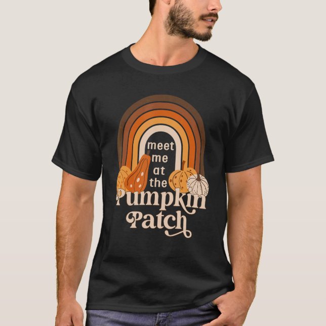 Retro Meet Me At The Pumpkin Patch Cute Pumpkin Th T-Shirt (Vorderseite)